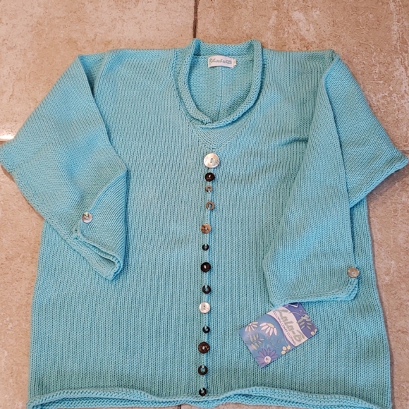 NWT Lulu B. Adorable Sweater Small - Picture 1 of 6